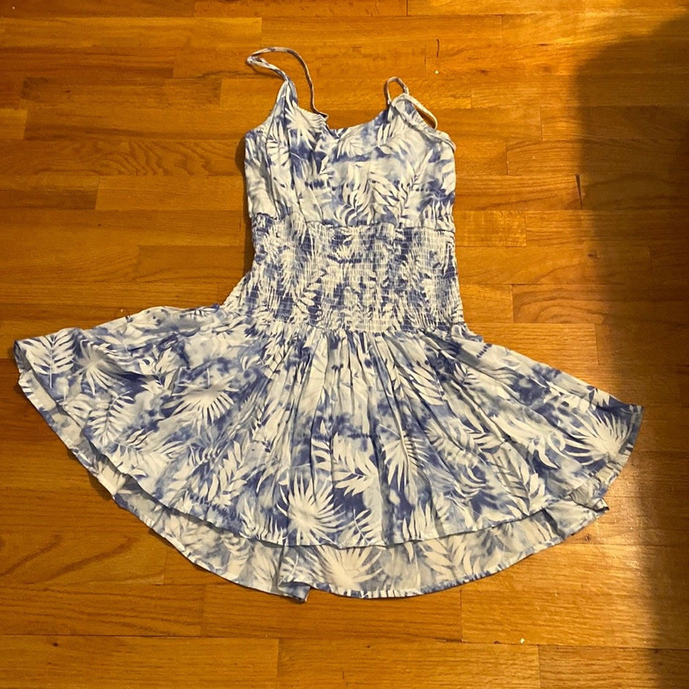 Women’s Ocean Drive top and bottom set. Blue and white. Size M
