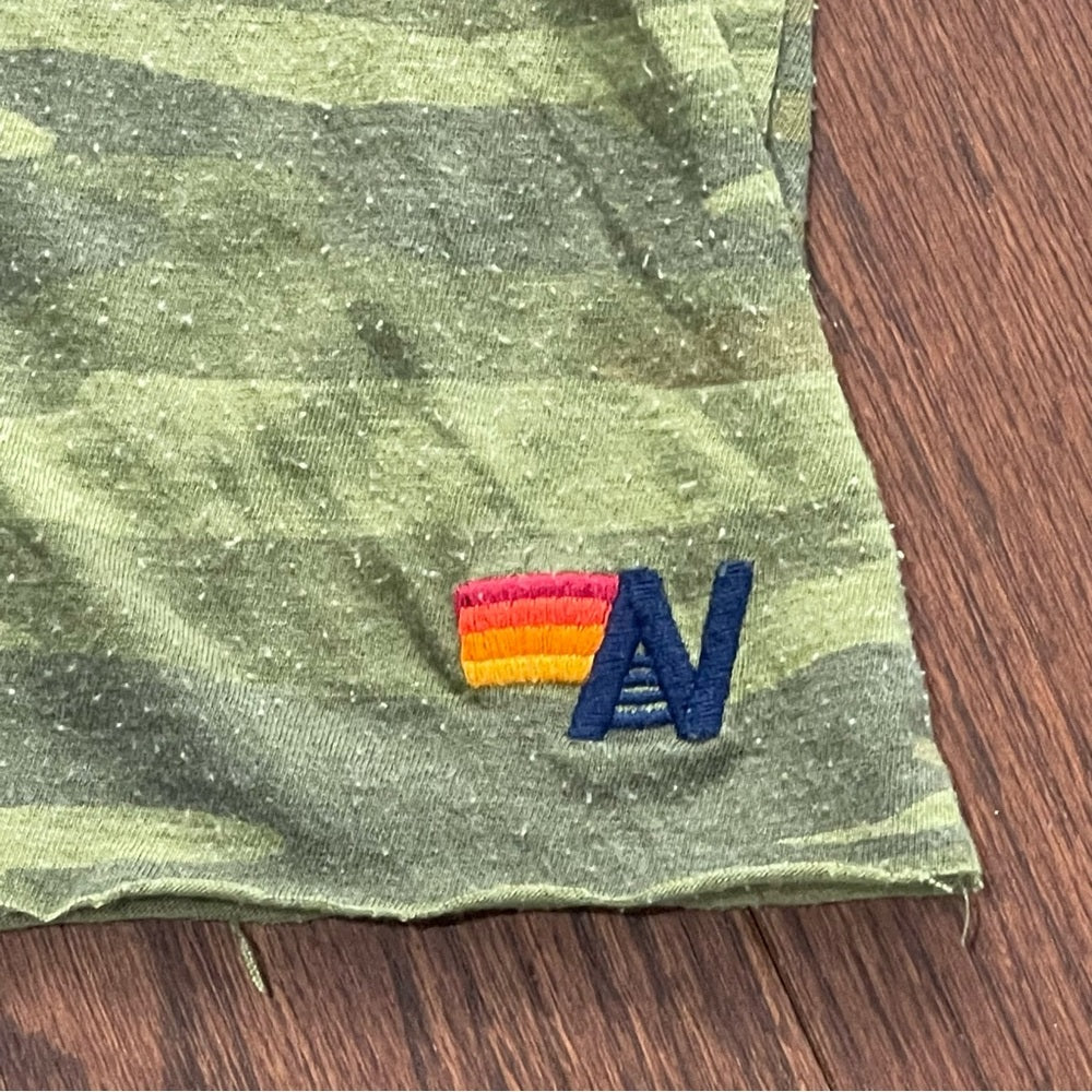 Aviator Nation Logo Green Camo Women’s Short Sleeve T-Shirt Size Small
