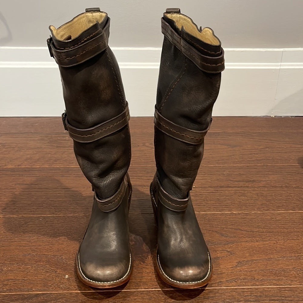 Frye Brown Tall Women’s Boots Size 5.5