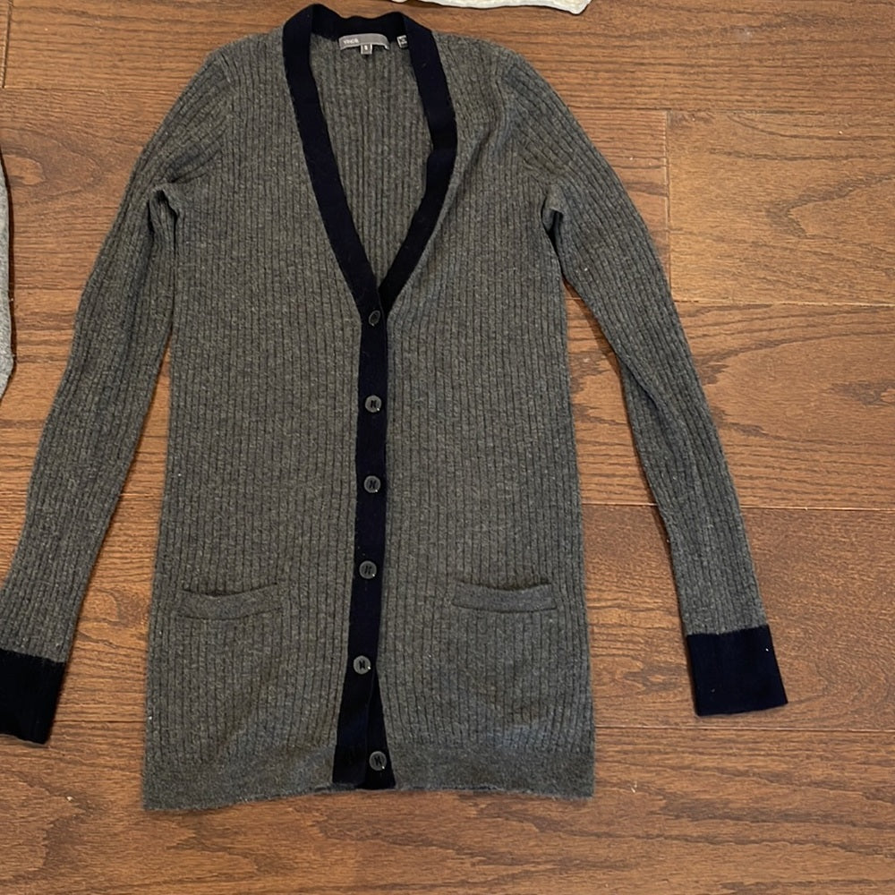 4 Vince Women’s Sweaters All Size Small