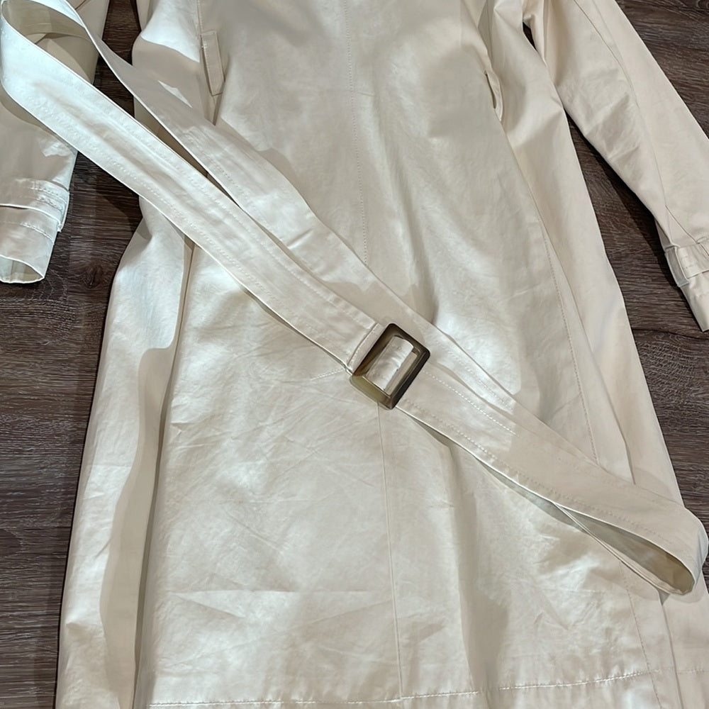 Banana Republic Women’s Cream Coat w/ Adjustable Belt - S