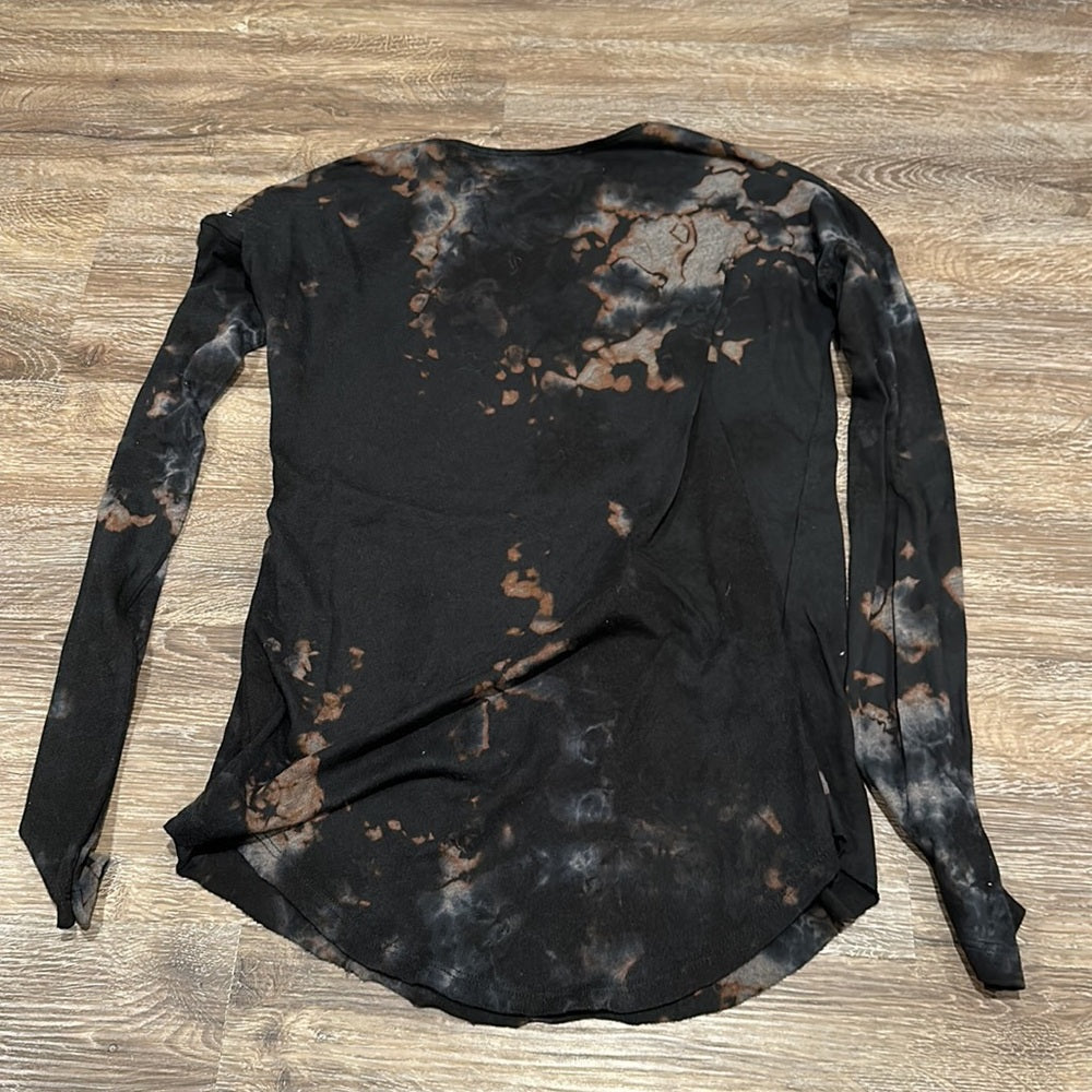 Raquel Allegra Women’s Long Sleeve Acid-Wash Top - Size 0