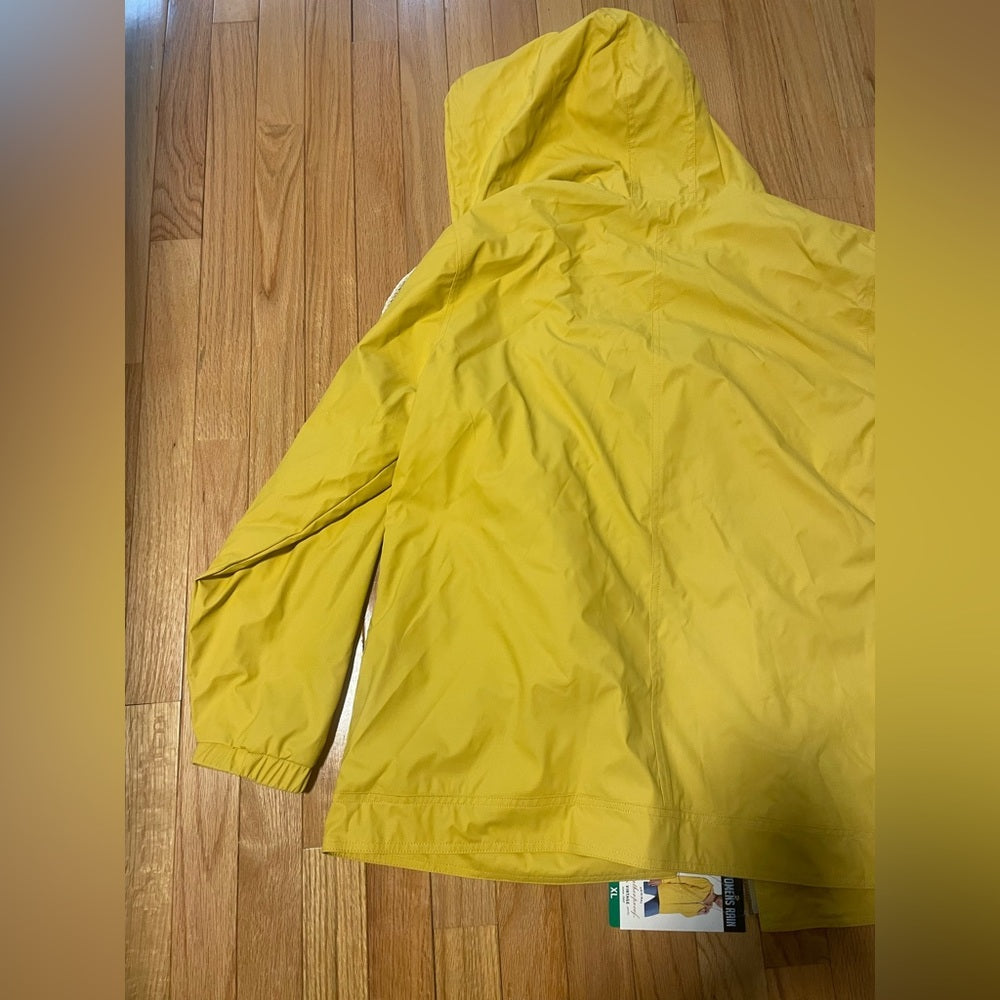 NWT Weather Proof Vintage Yellow Rain Jacket Size XL