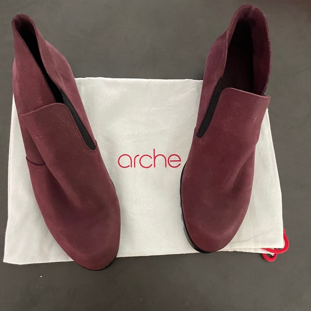 Arche Maroon Jimara Women’s Shoes Size 40 / 9