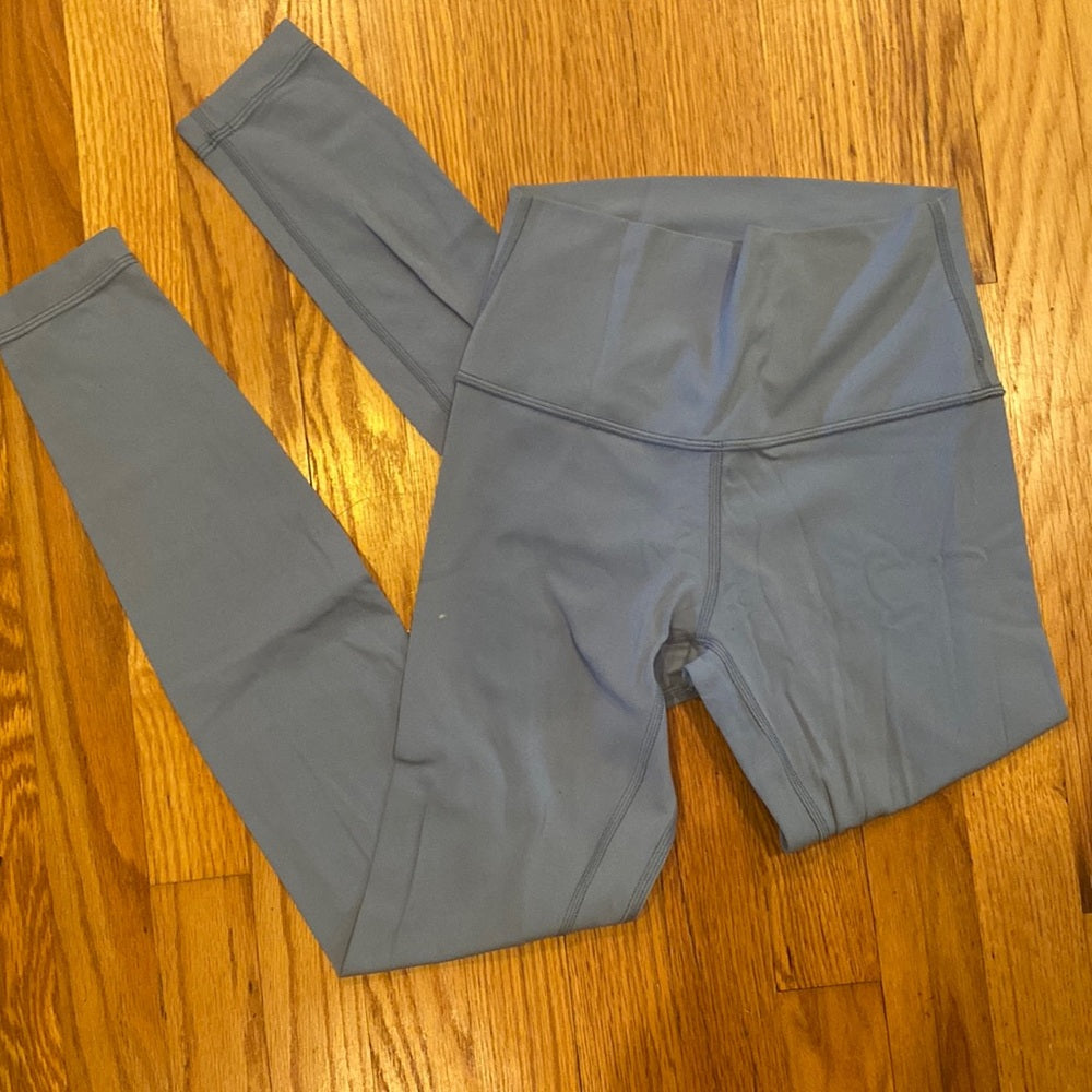 Lululemon leggings light blue size 4