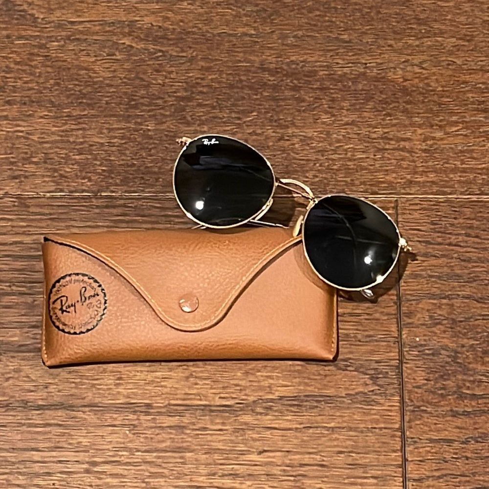 Ray Ban Women’s Round Metal Aviator Sunglasses