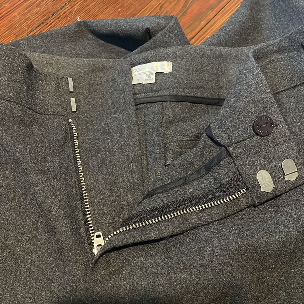 Vince Women’s gray wool pants Size 8