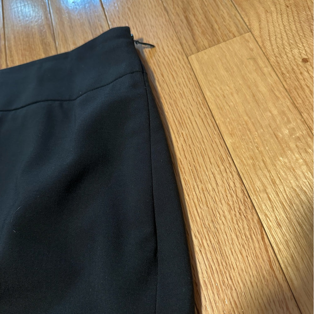 ANN Taylor Woman’s Black Jacket and Skirt Suit Set Size 8