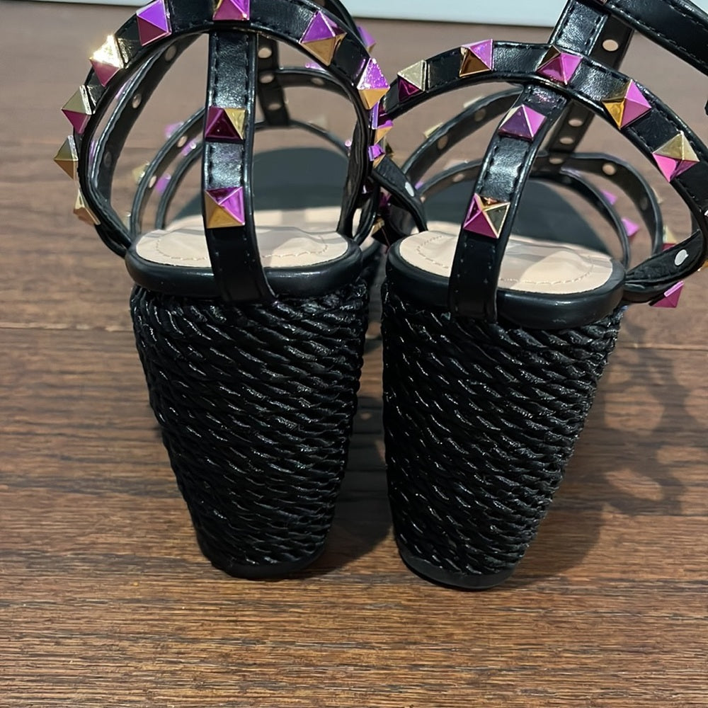 NWOT Nature Breeze Women’s Black Wedges Size 9