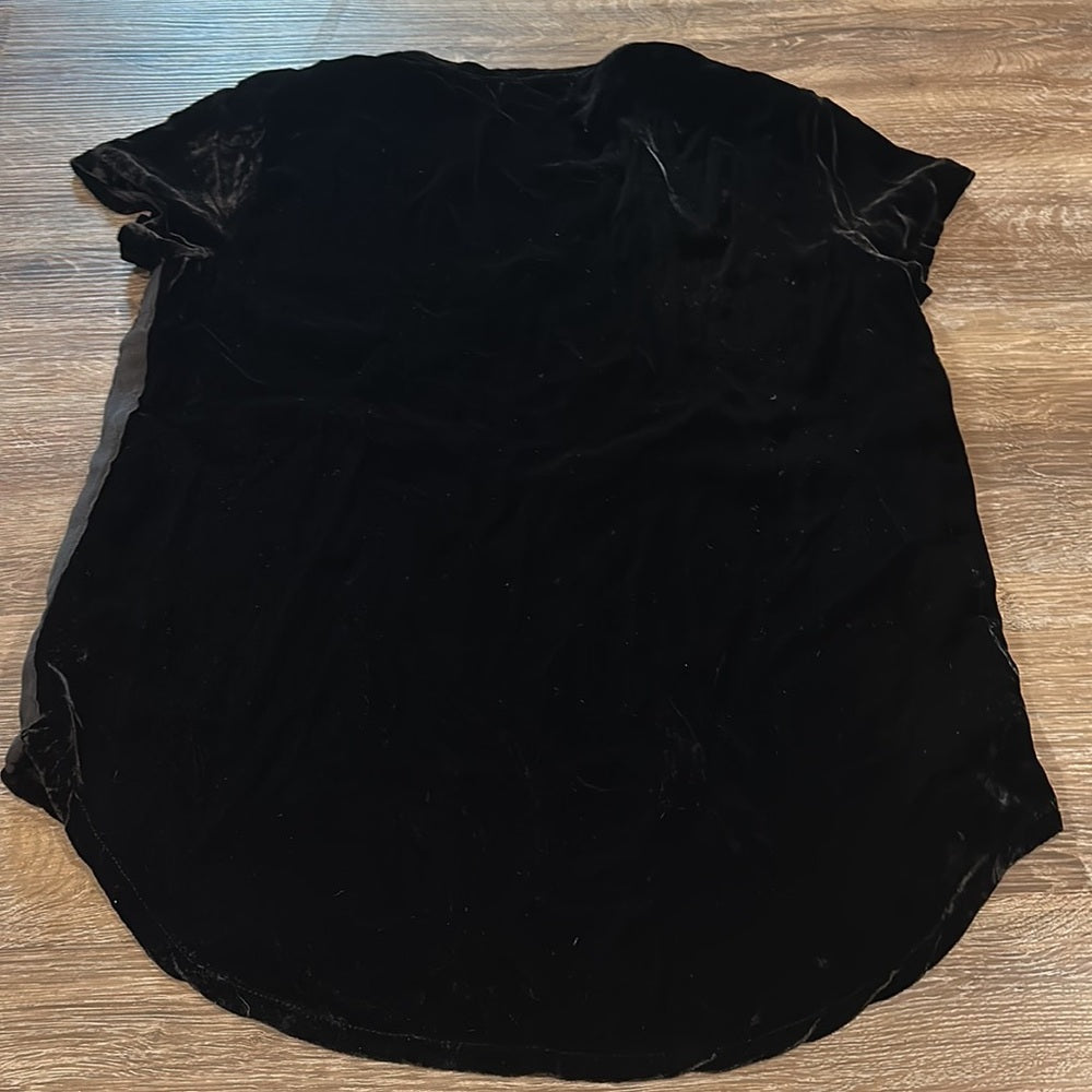 Bella Dahl Women’s Velvet T-Shirt - Size Medium