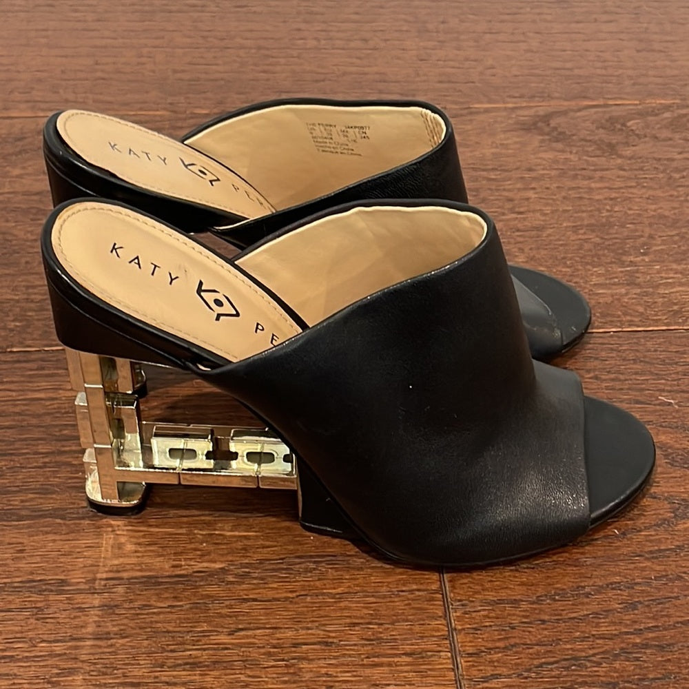 Kate Perry Black Peep Toe Sandals Size 9
