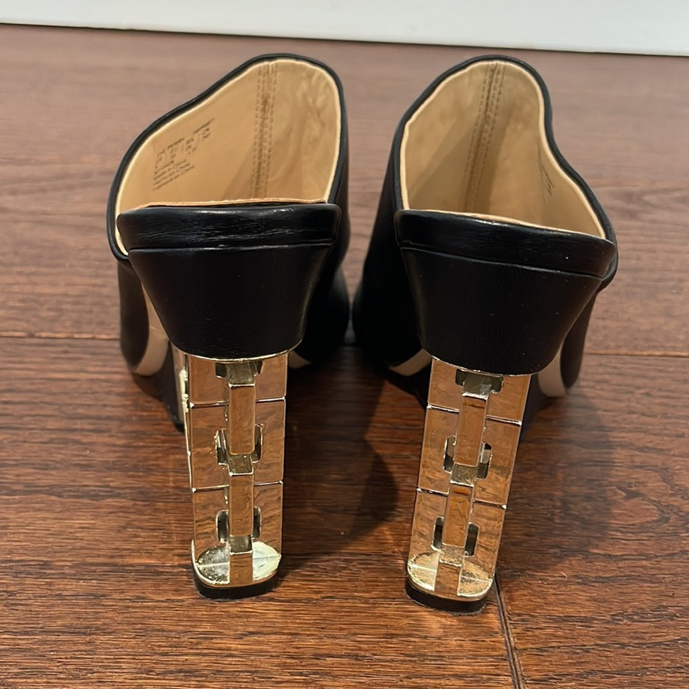Kate Perry Black Peep Toe Sandals Size 9