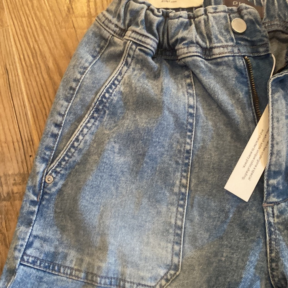 DL1961 Women’s Jogger Jeans Size 24
