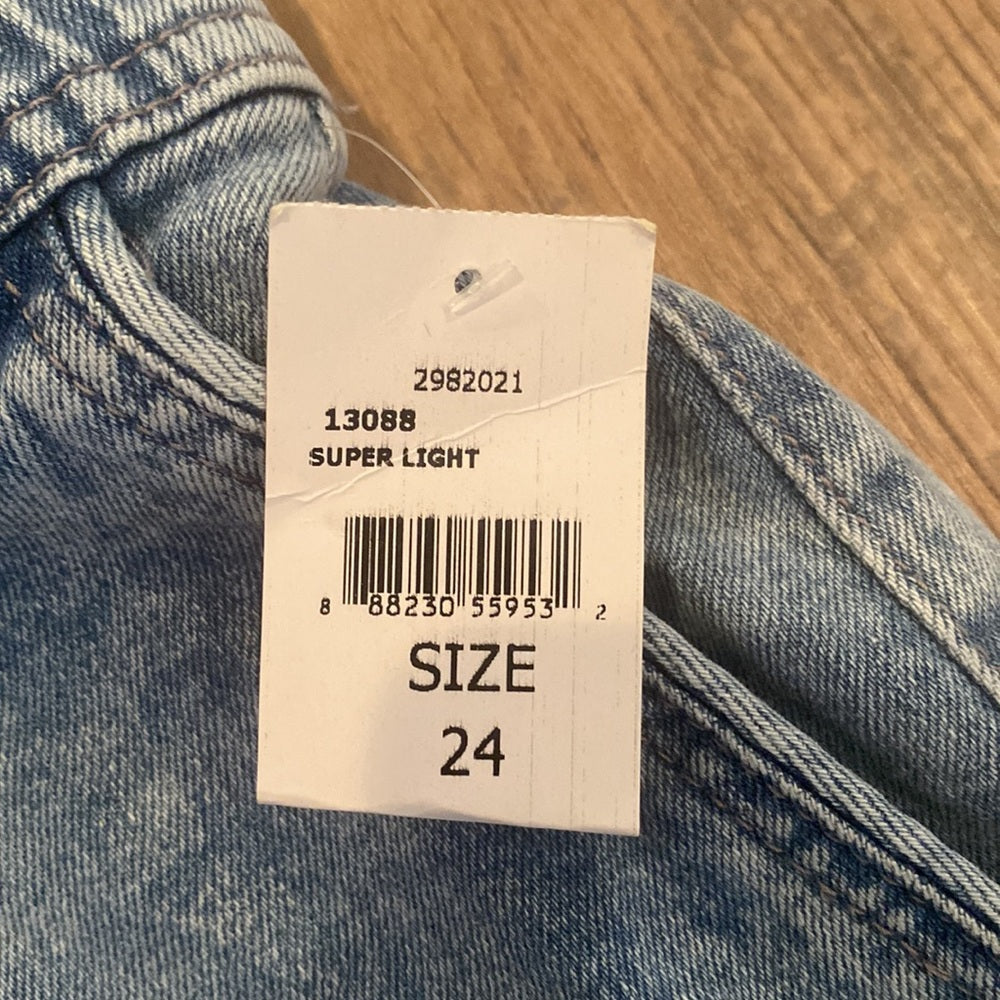 DL1961 Women’s Jogger Jeans Size 24