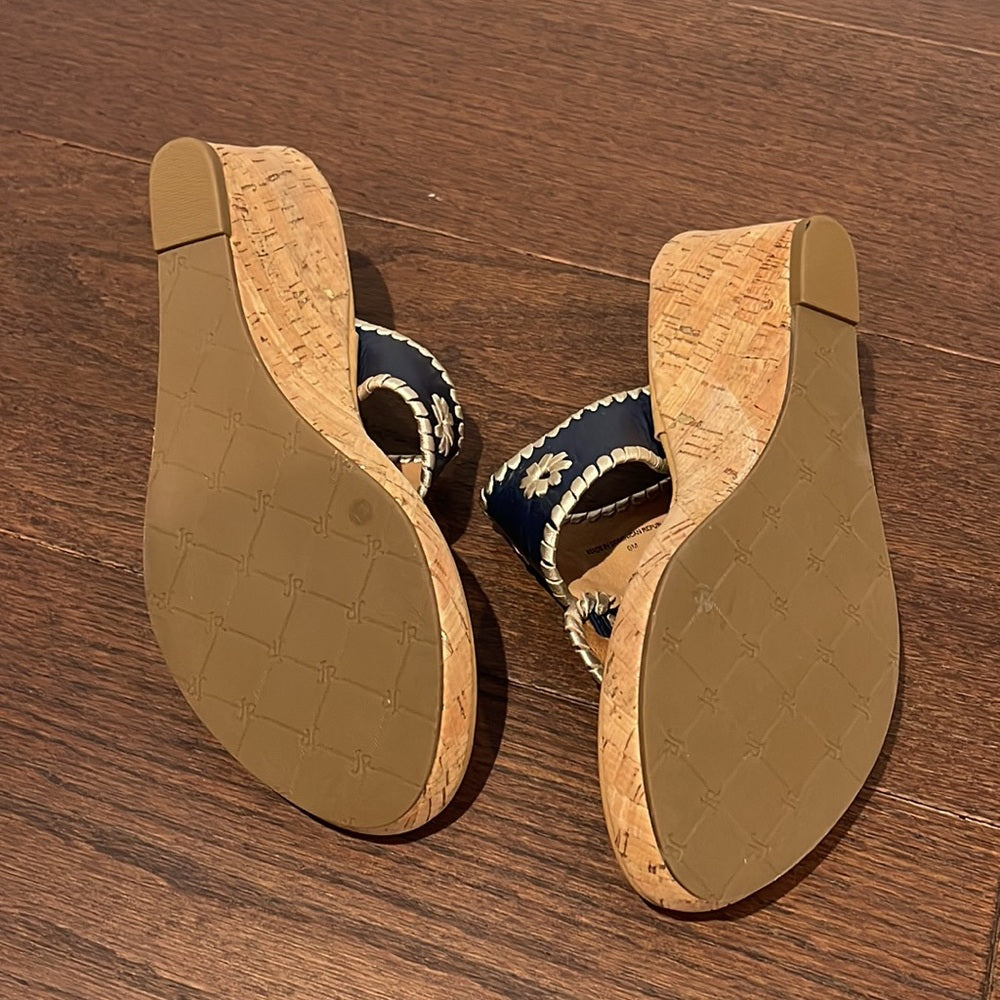 Jack Rogers Women’s Navy Mid Wedge Size 9