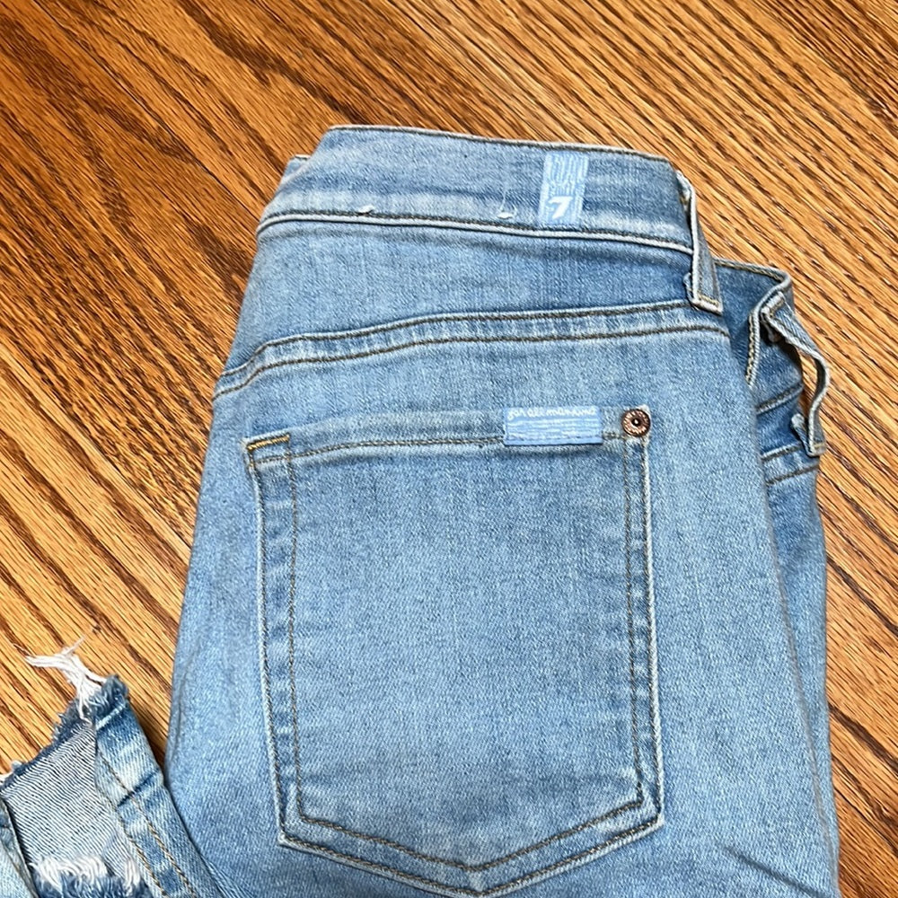 7 For All Mankind Woman’s Light Blue Roxanne Ankle Jeans Size 28