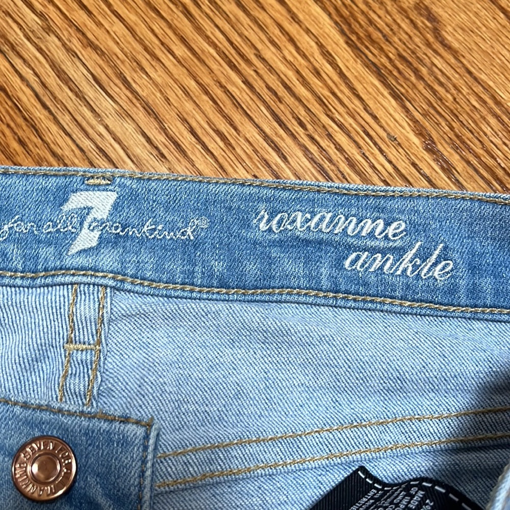 7 For All Mankind Woman’s Light Blue Roxanne Ankle Jeans Size 28