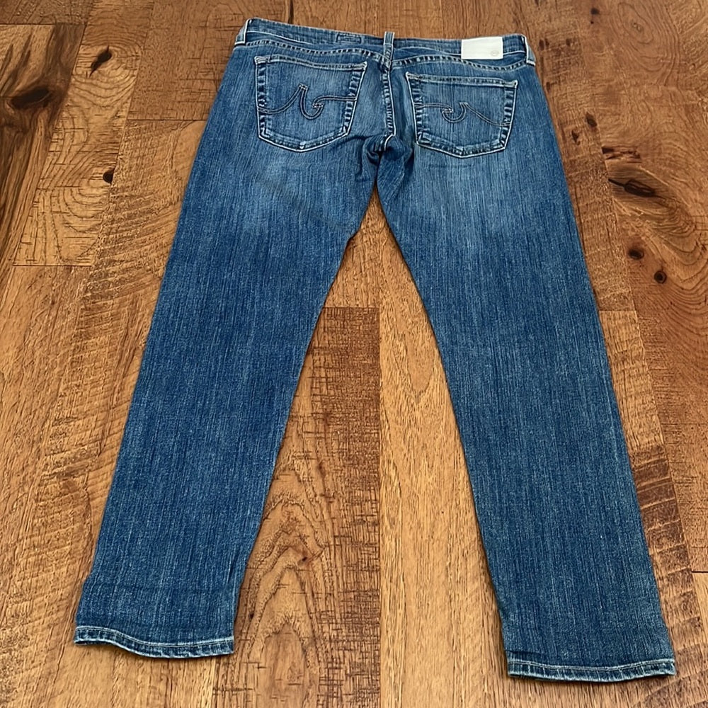 AG Woman’s The Nikki Crop Relaxed Skinny Crop Jeans Size 26