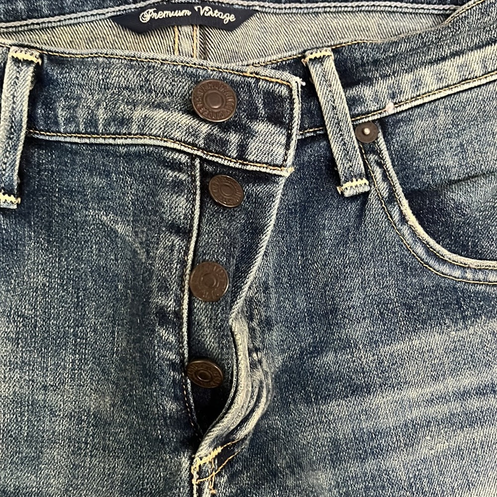 Citizens of Humanity Woman’s Emerson Slim Boyfriend Jeans Size 25