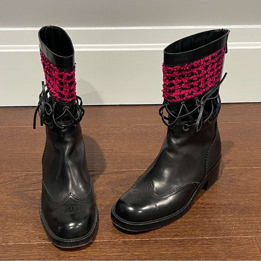 Chanel Women’s Black Leather Corset Lace and Pink Tweed Boots Size 38.5 /8.5