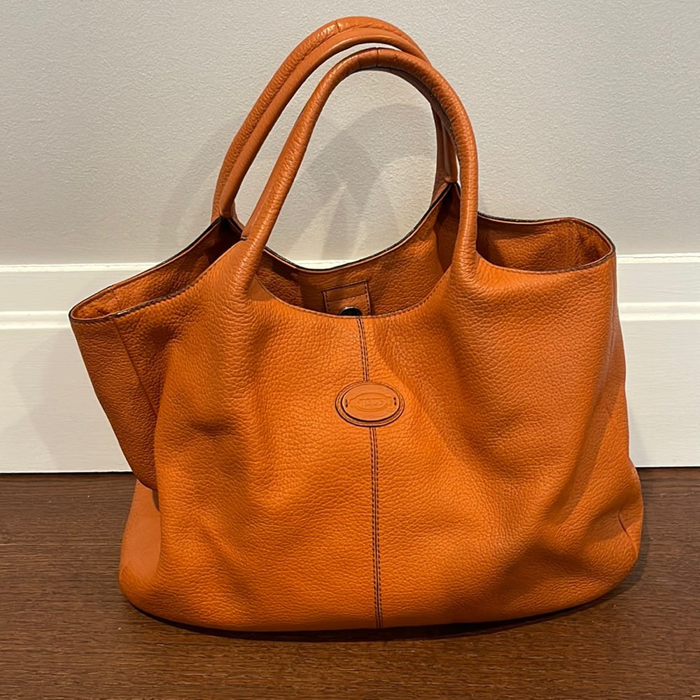 Tod’s Women’s Burnt Orange/Brown Medium Shopping Bag