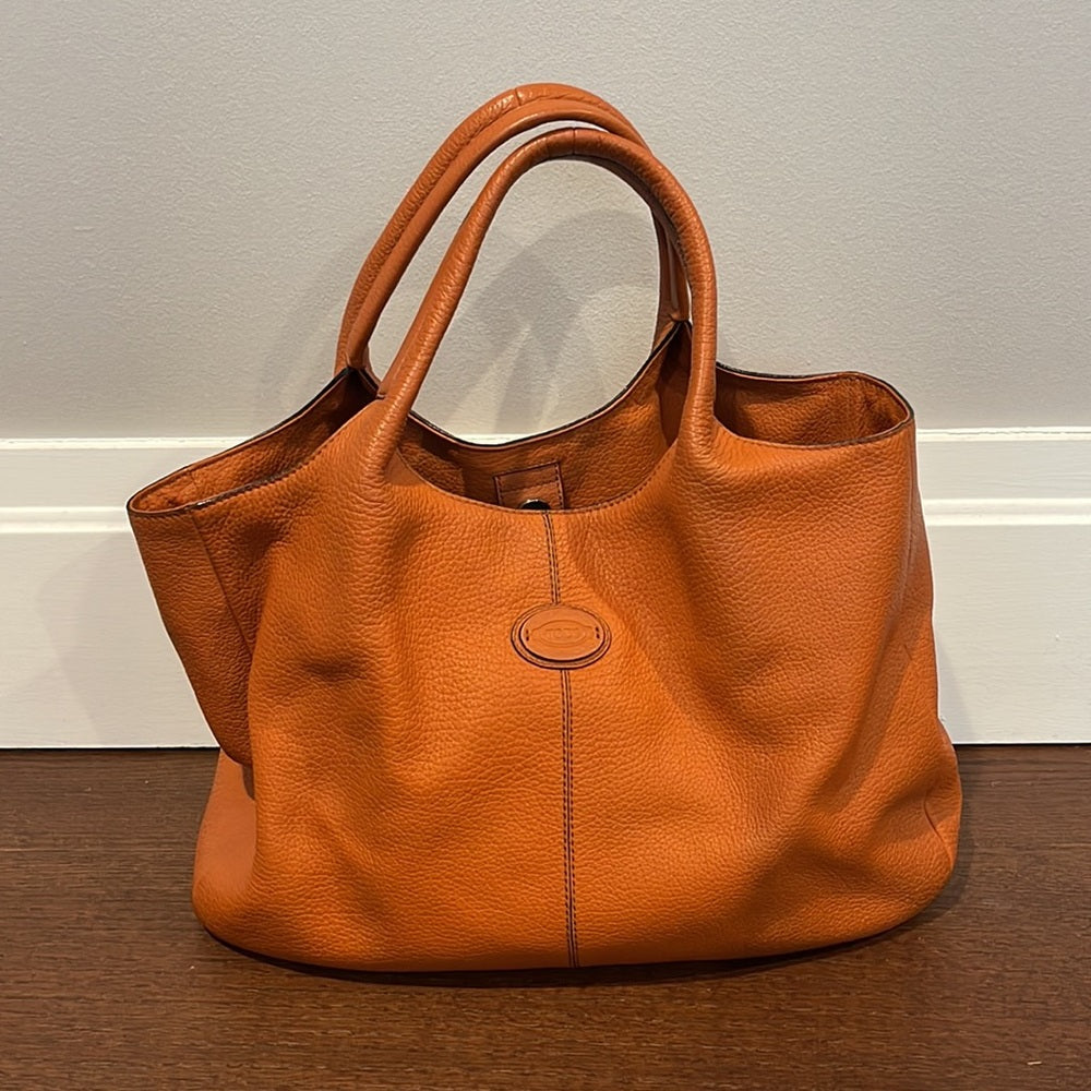 Tod’s Women’s Burnt Orange/Brown Medium Shopping Bag