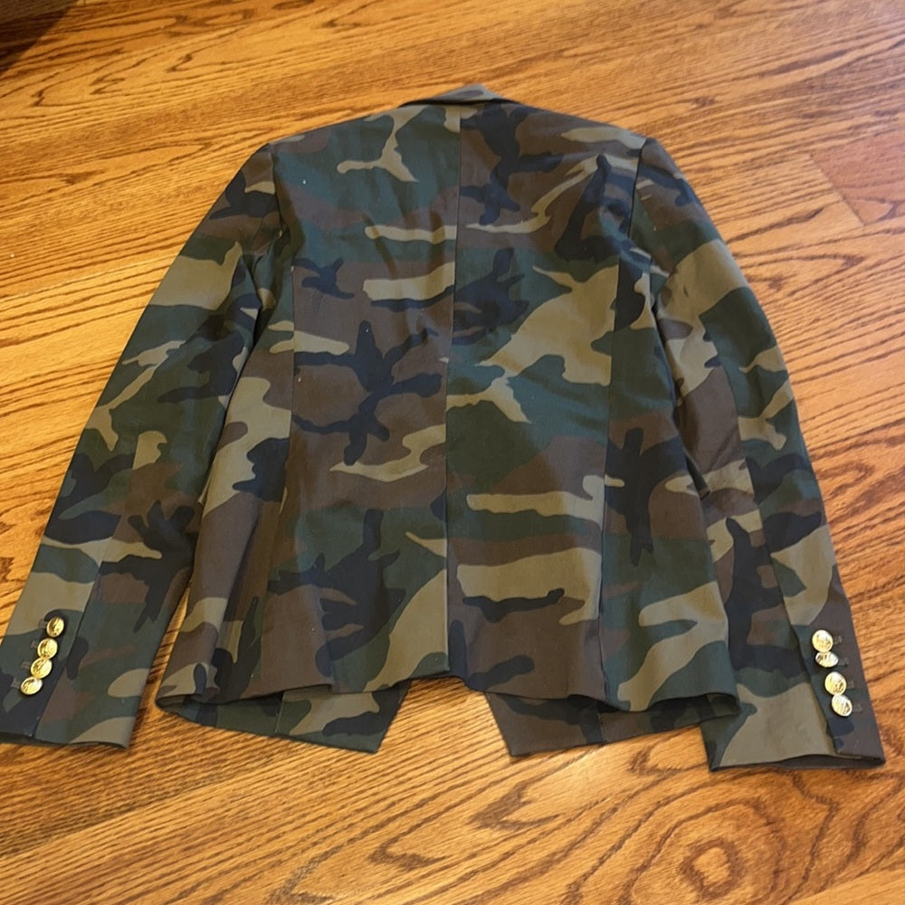 Generation Love Woman’s Camo Jacket Size XS