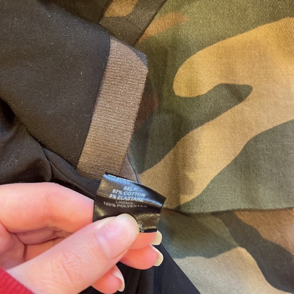Generation Love Woman’s Camo Jacket Size XS