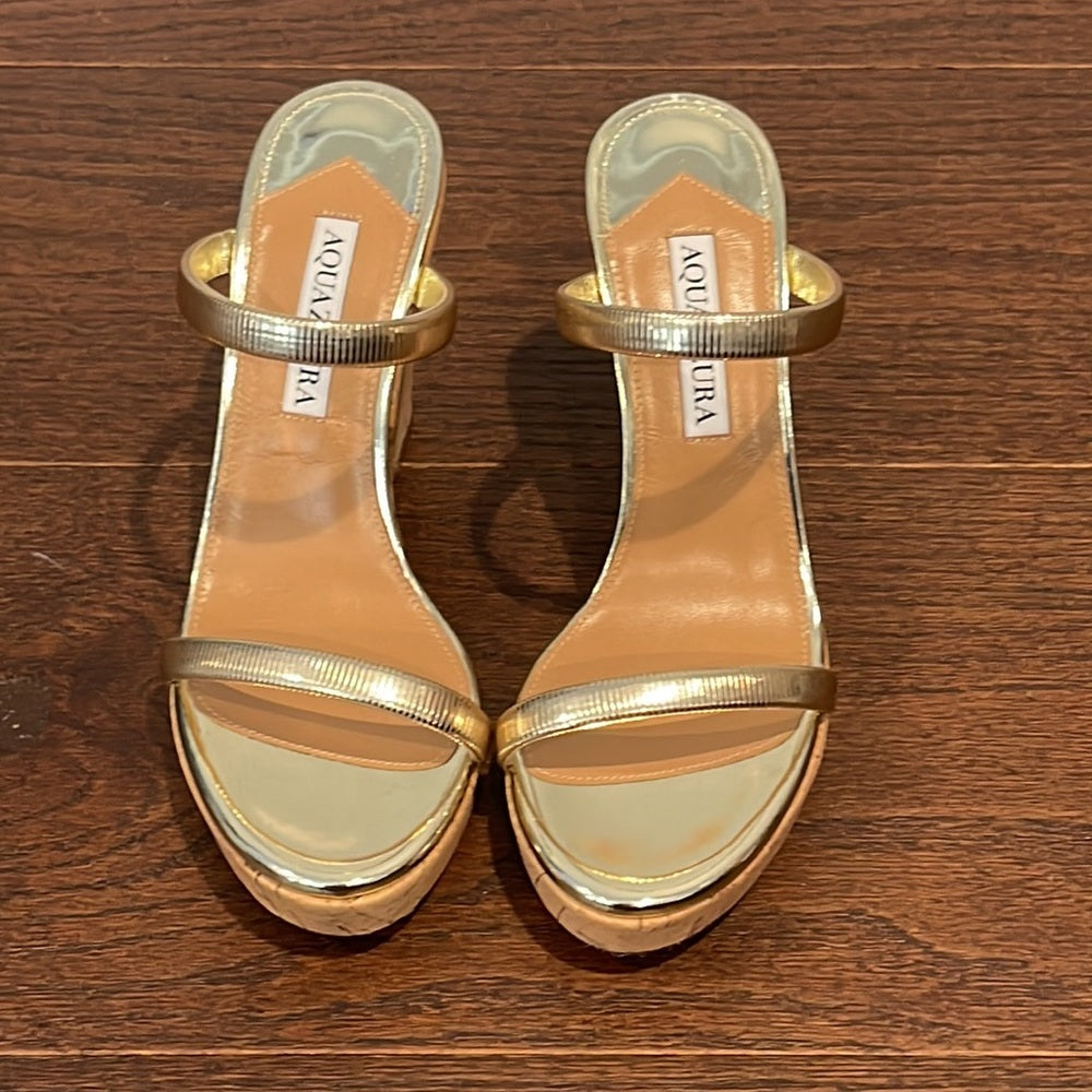 Aquazzura Laguna Wedge Sandal in Platino Size 36/6
