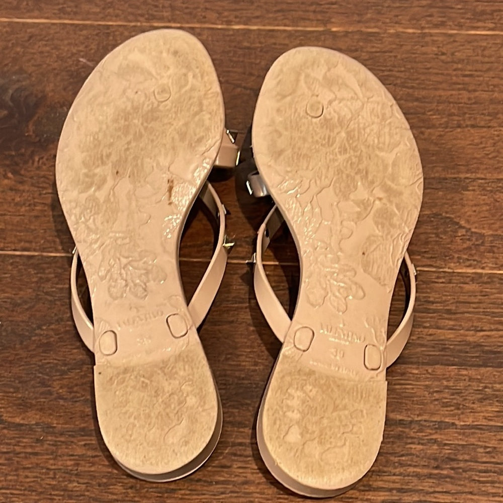 Valentino Garavani Women's Rockstud PVC Thong Sandals Color-Poudre Size 39/9