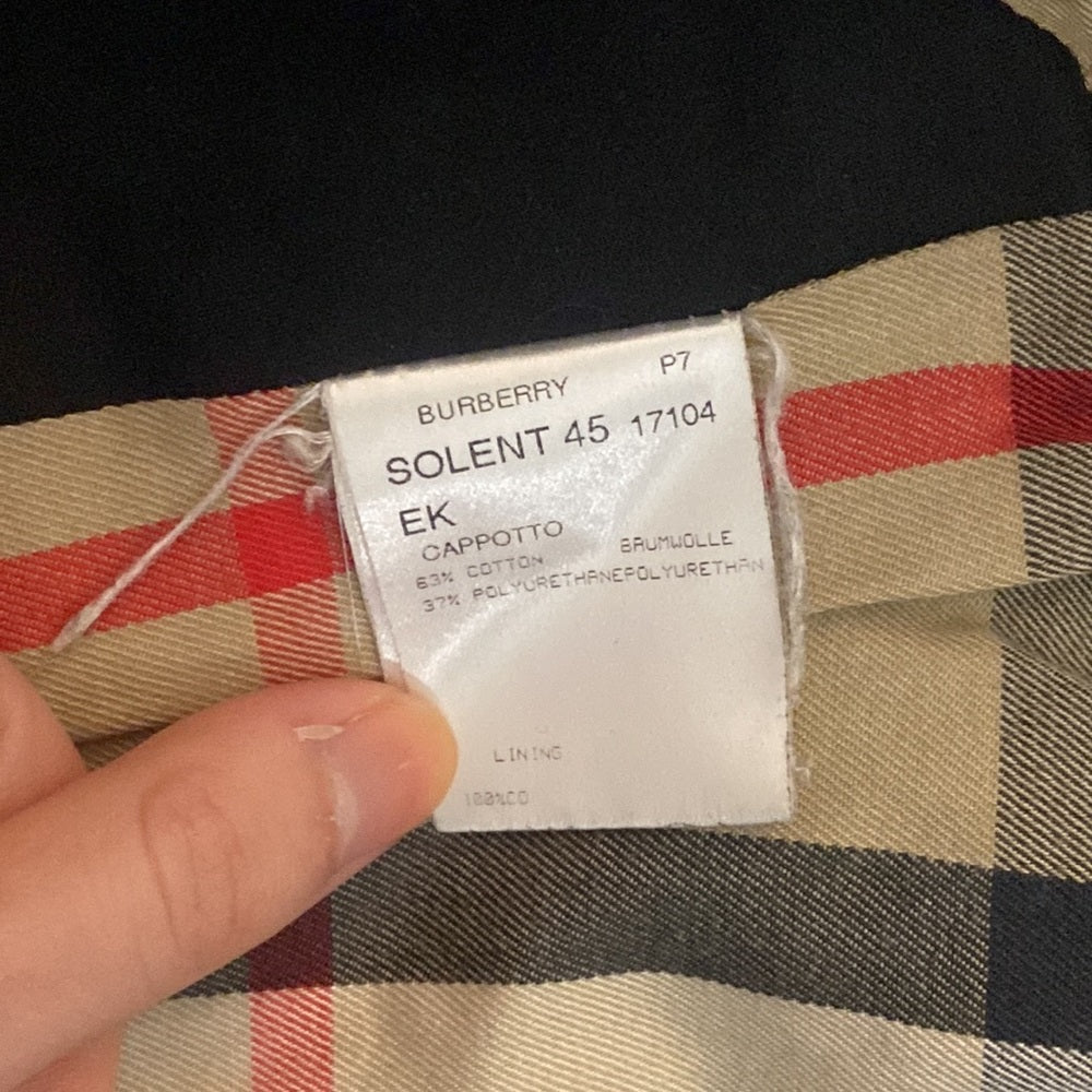 Burberry Women’s Black Hooded Coat Size 6