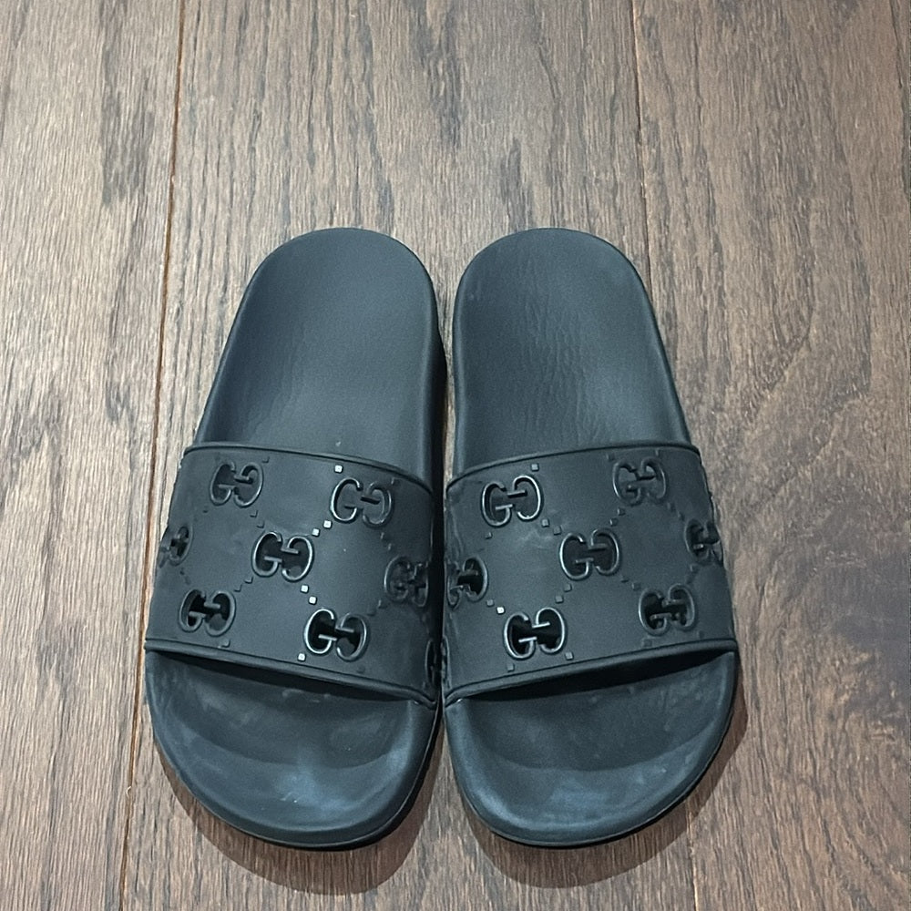 Gucci Women’s Black Rubber Pool Slides Size