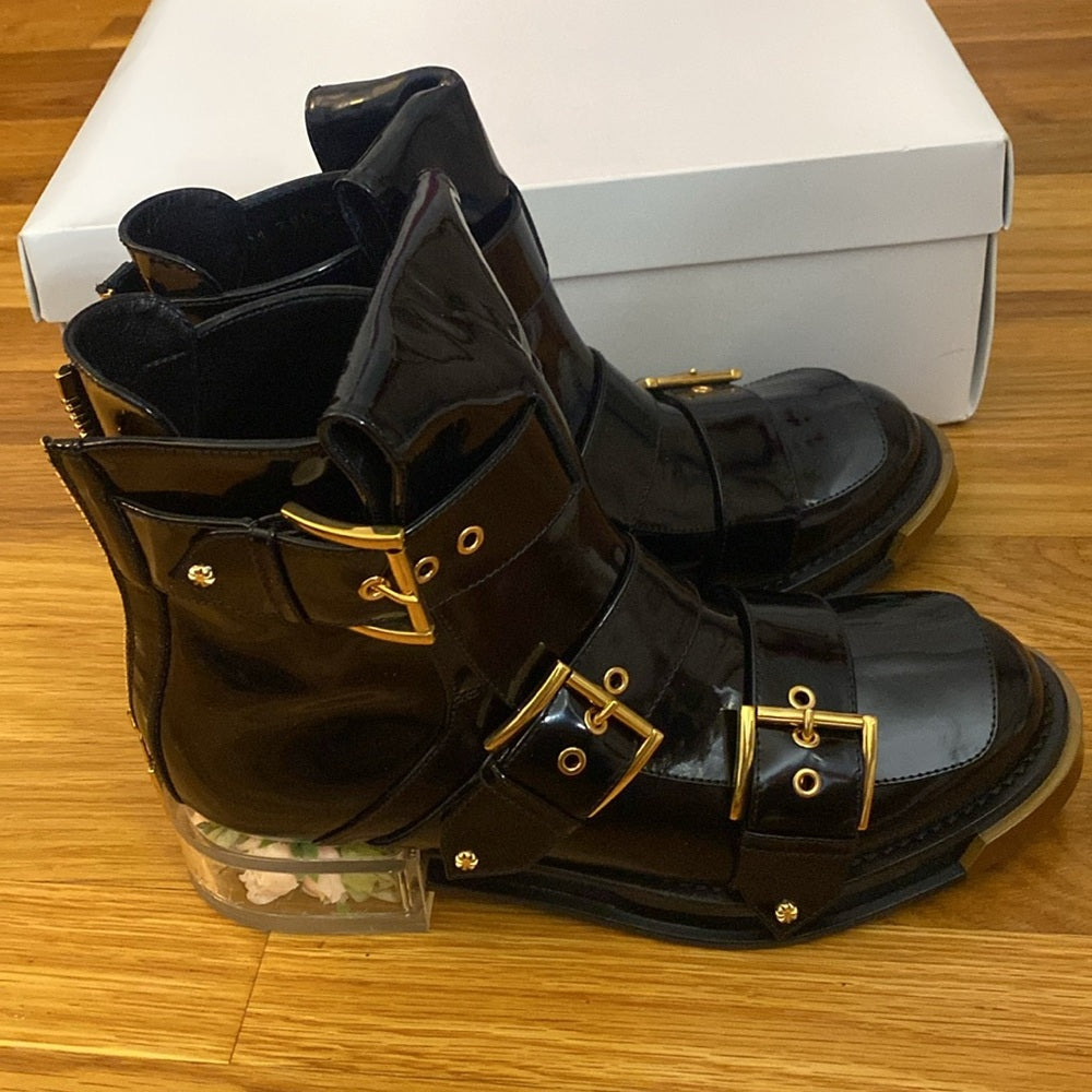 NWOT Alexander McQueen Women’s Black Patent Leather Boots Flower Heels Size 39.5