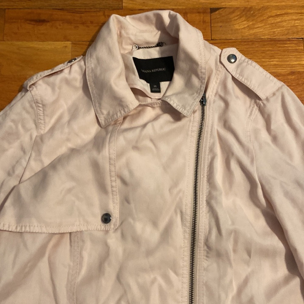 Women’s Banana Republic jacket. Pink. Size M