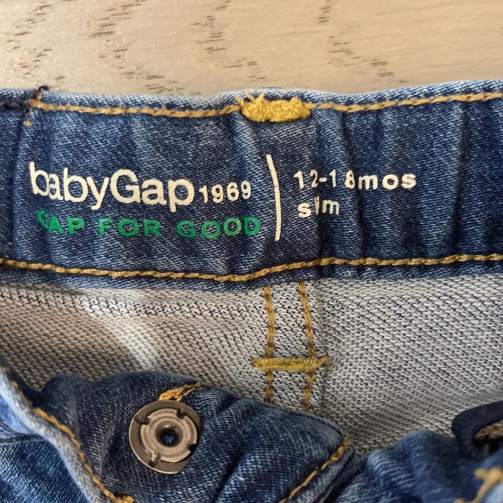 Gap Boys Slim Jeans Size 12-18 months