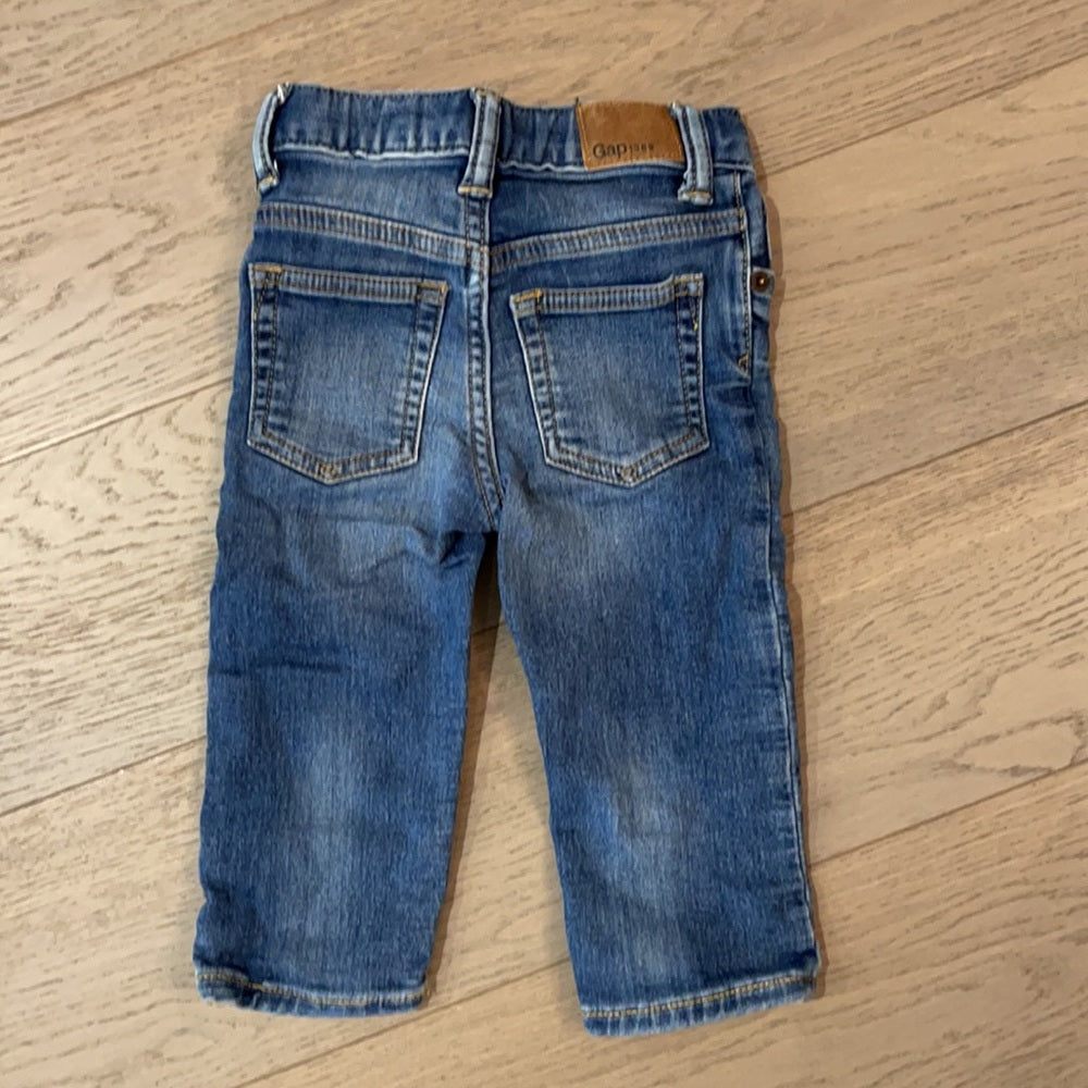 Gap Boys Slim Jeans Size 12-18 months