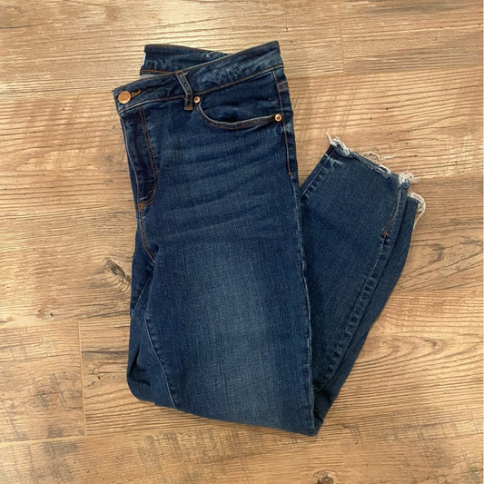 Loft Women’s Jeans with Ripped Ankle Size 32