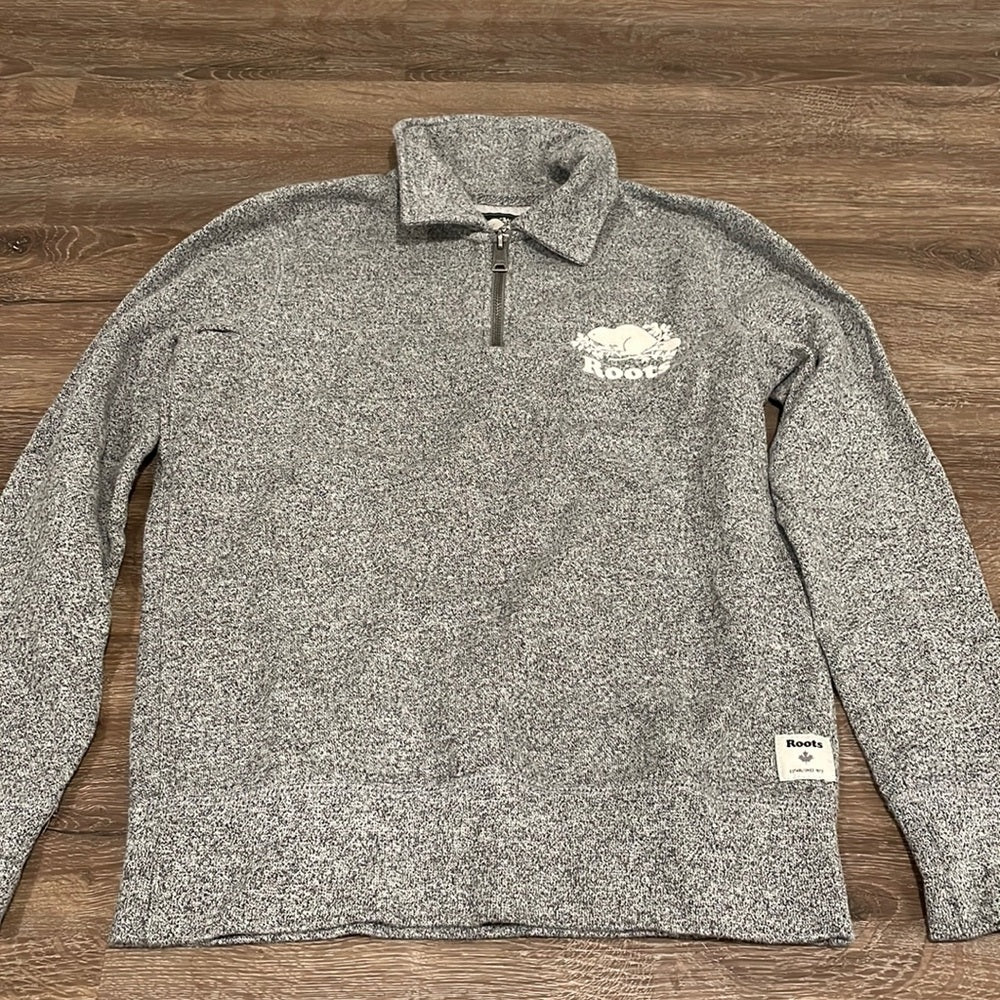 Roots Women’s Gray Half-Zip - XS