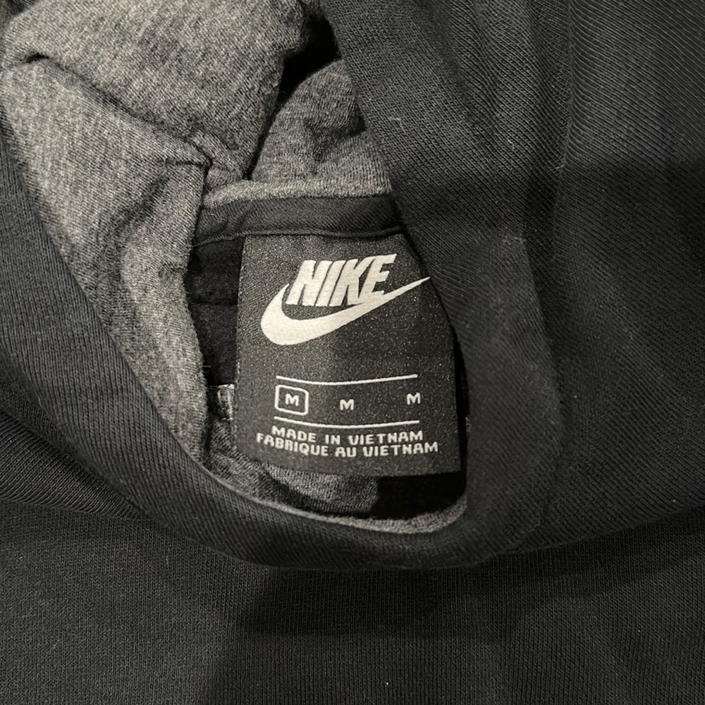 Nike Boy’s Athletic Sweatshirt - Size Medium