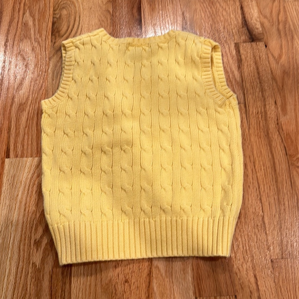 Boys Ralph Lauren Sweater Polo. Size 5. Yellow with pattern.