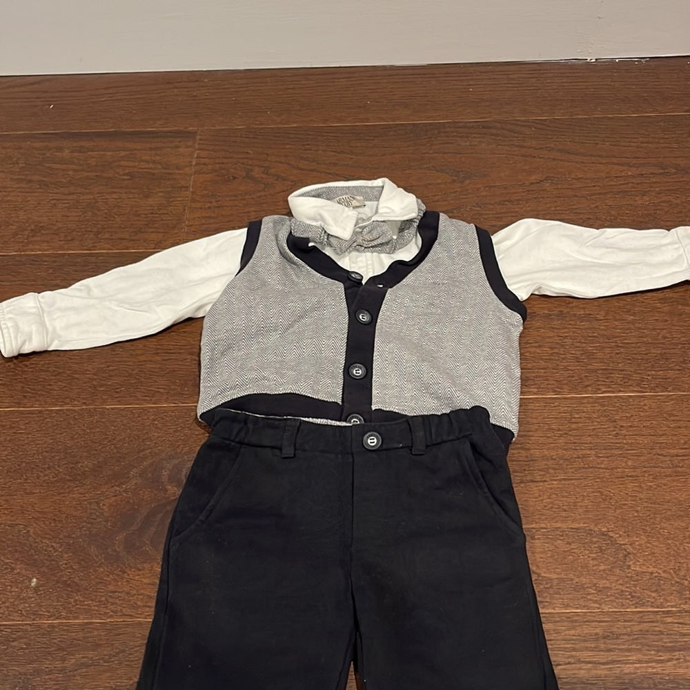 Armani Boys White Polo, Vest, Bow tie and Pants set Size 18 months