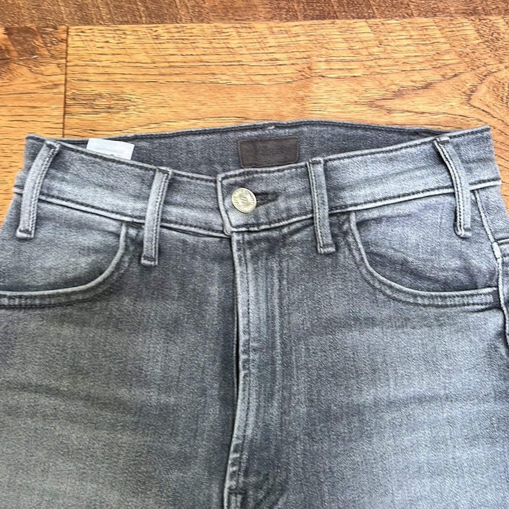 Mother Women’s Hustler Grey Ankle Fray Jeans Size 24