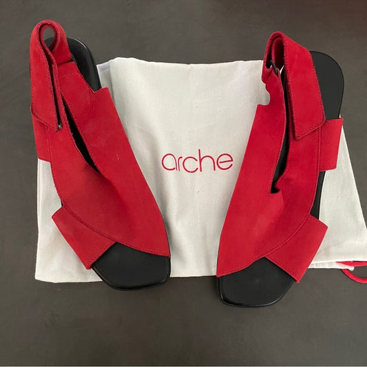 Arche Women’s Himali Red and Black Sandals Size 40 / 9