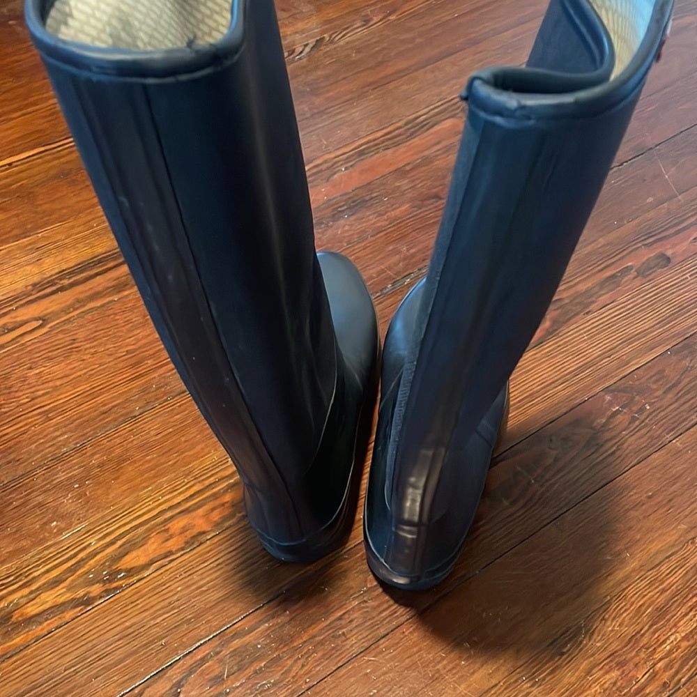 Hunter Women’s Black Tall Boots Size 10