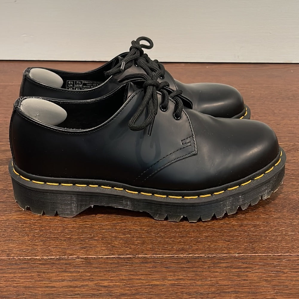 Dr. Martens Men’s Smooth Leather Oxford Shoes Size 7.5