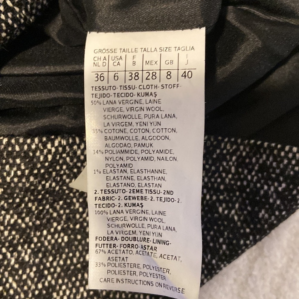 Women’s MaxMara jacket. Black/grey. Size 6
