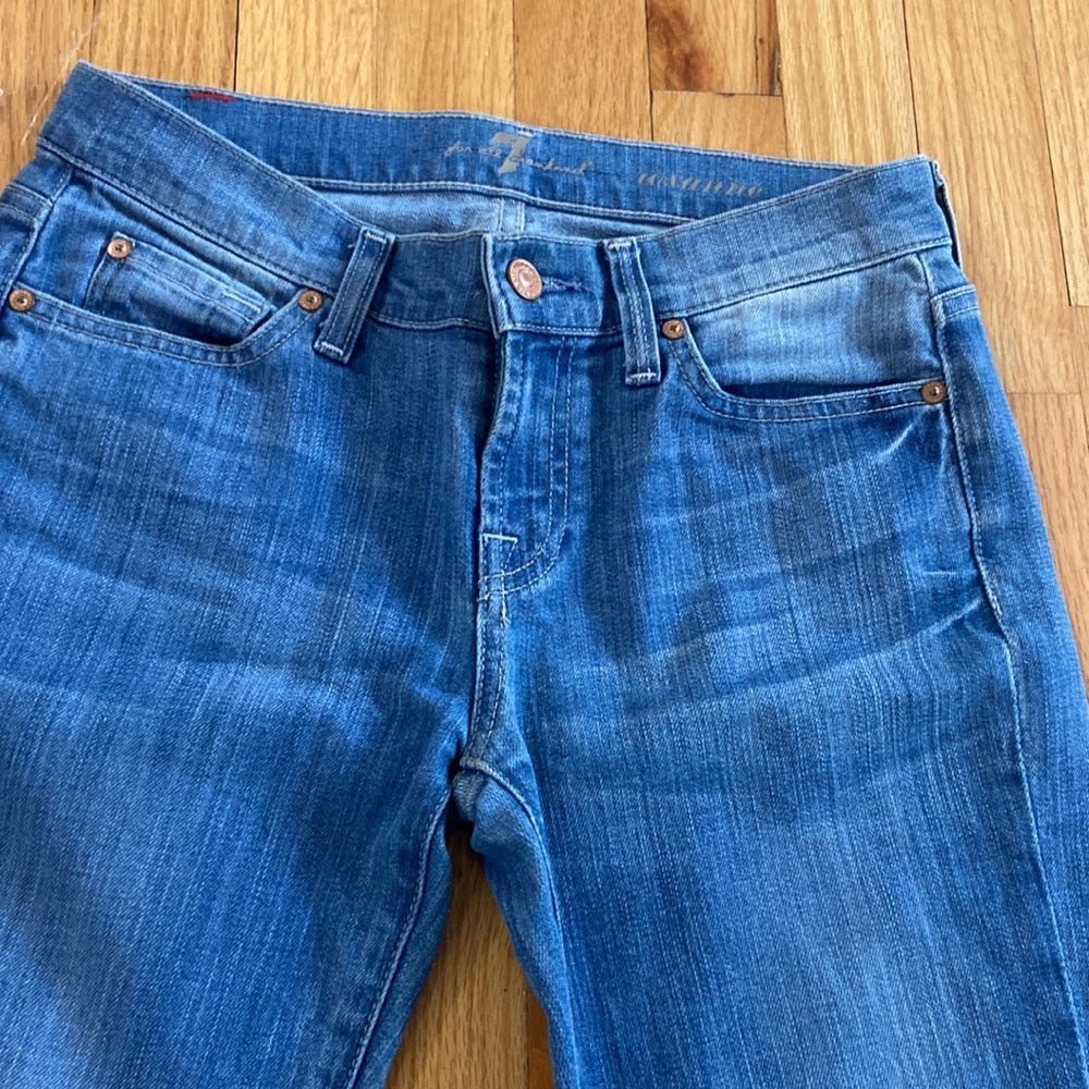 Women’s 7 for all mankind jeans. Blue. Size 26