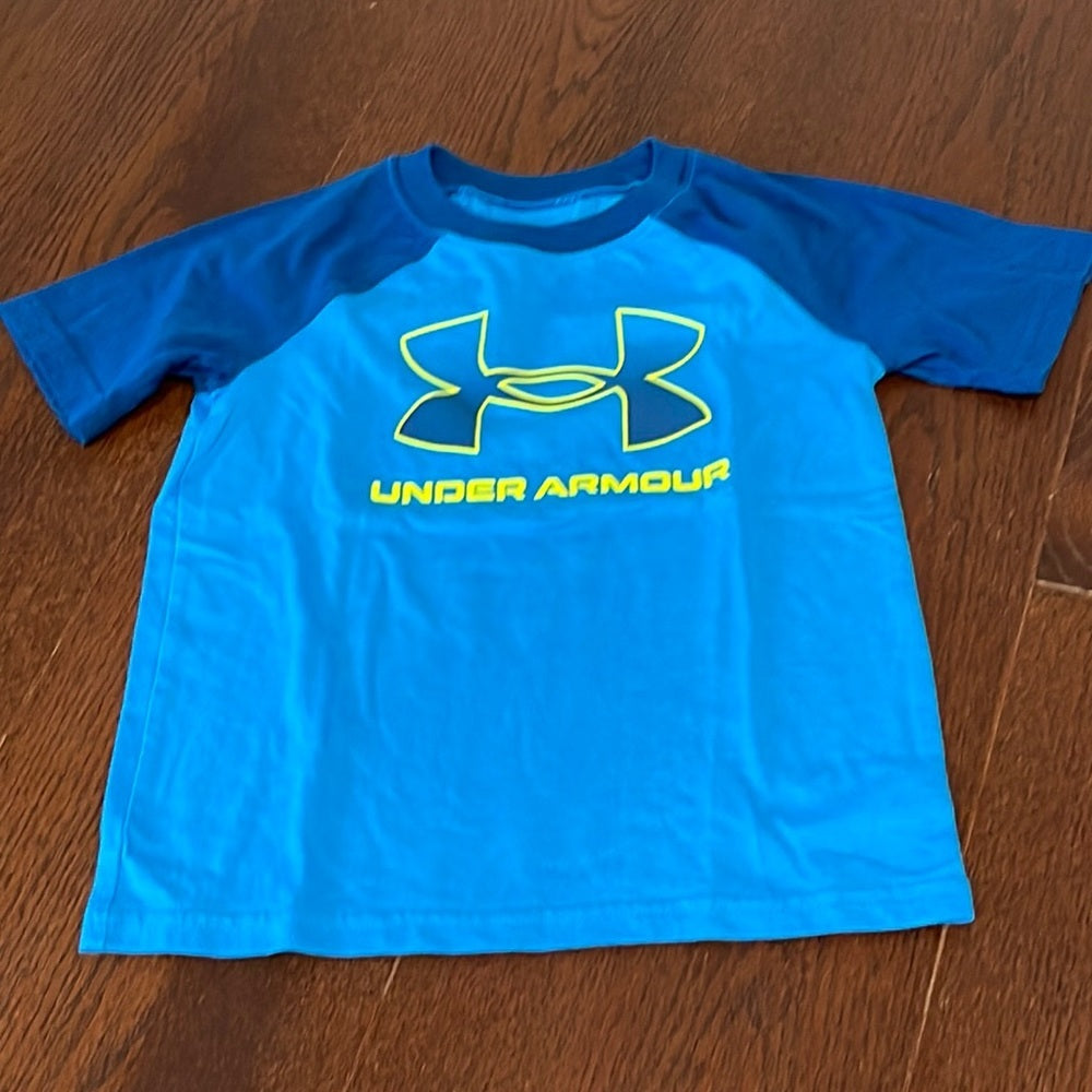 Under Armour Boys Short Sleeve T-Shirt Size 5