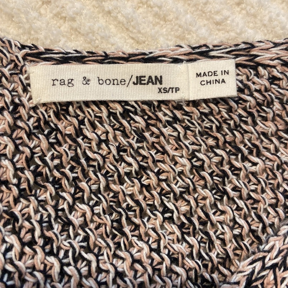 Women’s rag & bone/Jean sweater. Black/tan/white. Size XS