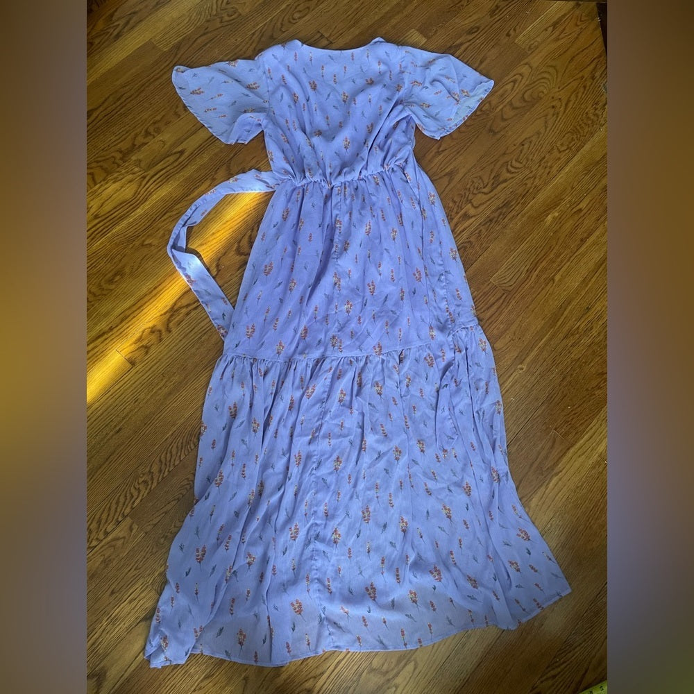 Re:named Lavender Floral Maxi Dress Size Large